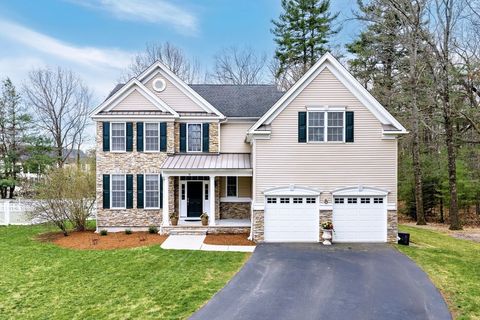 Photo of 16 York Cir, Walpole, MA 02032 (MLS # 73510759)