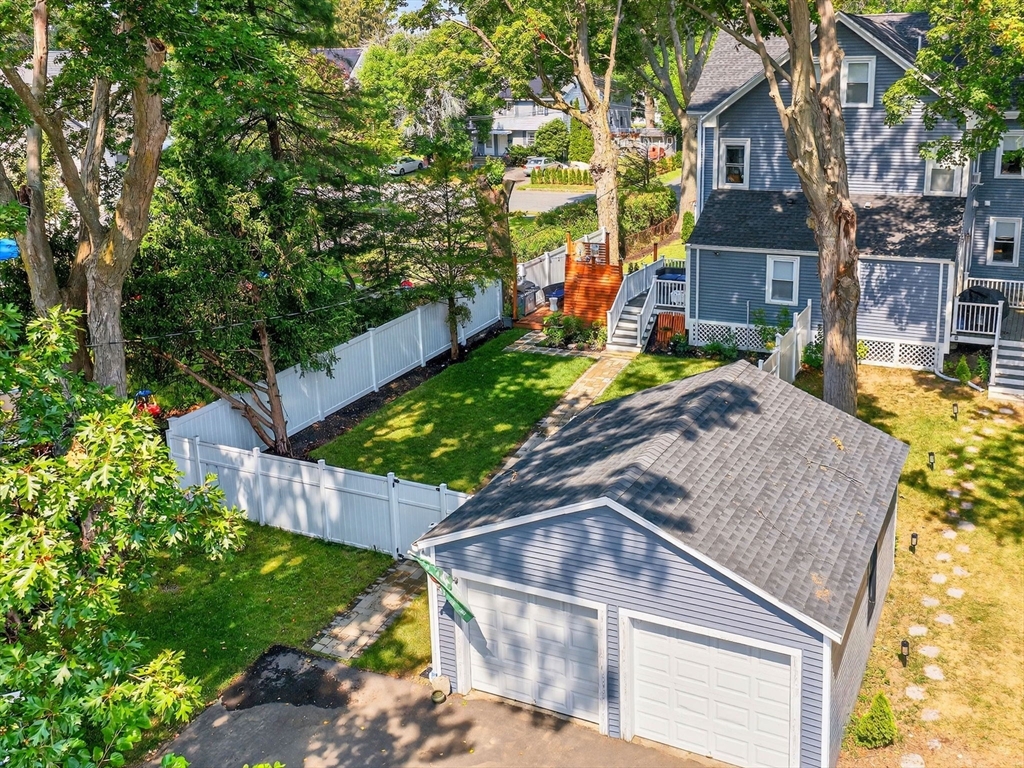 Framingham, Massachusetts 01702, United States, 3 Bedrooms Bedrooms, ,3 BathroomsBathrooms,Residential,Active,256226