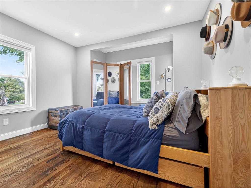 Framingham, Massachusetts 01702, United States, 3 Bedrooms Bedrooms, ,3 BathroomsBathrooms,Residential,Active,256226