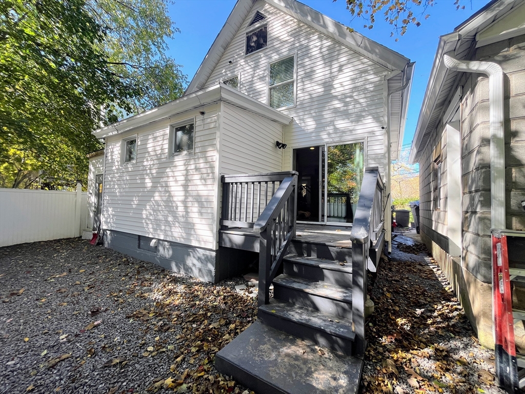 506 Pleasant Street