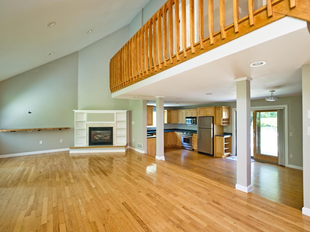 23 Fesser Ave