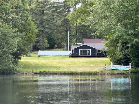 Photo of 241 Mashapaug Road, Holland, MA 01521 (MLS # 73526950)