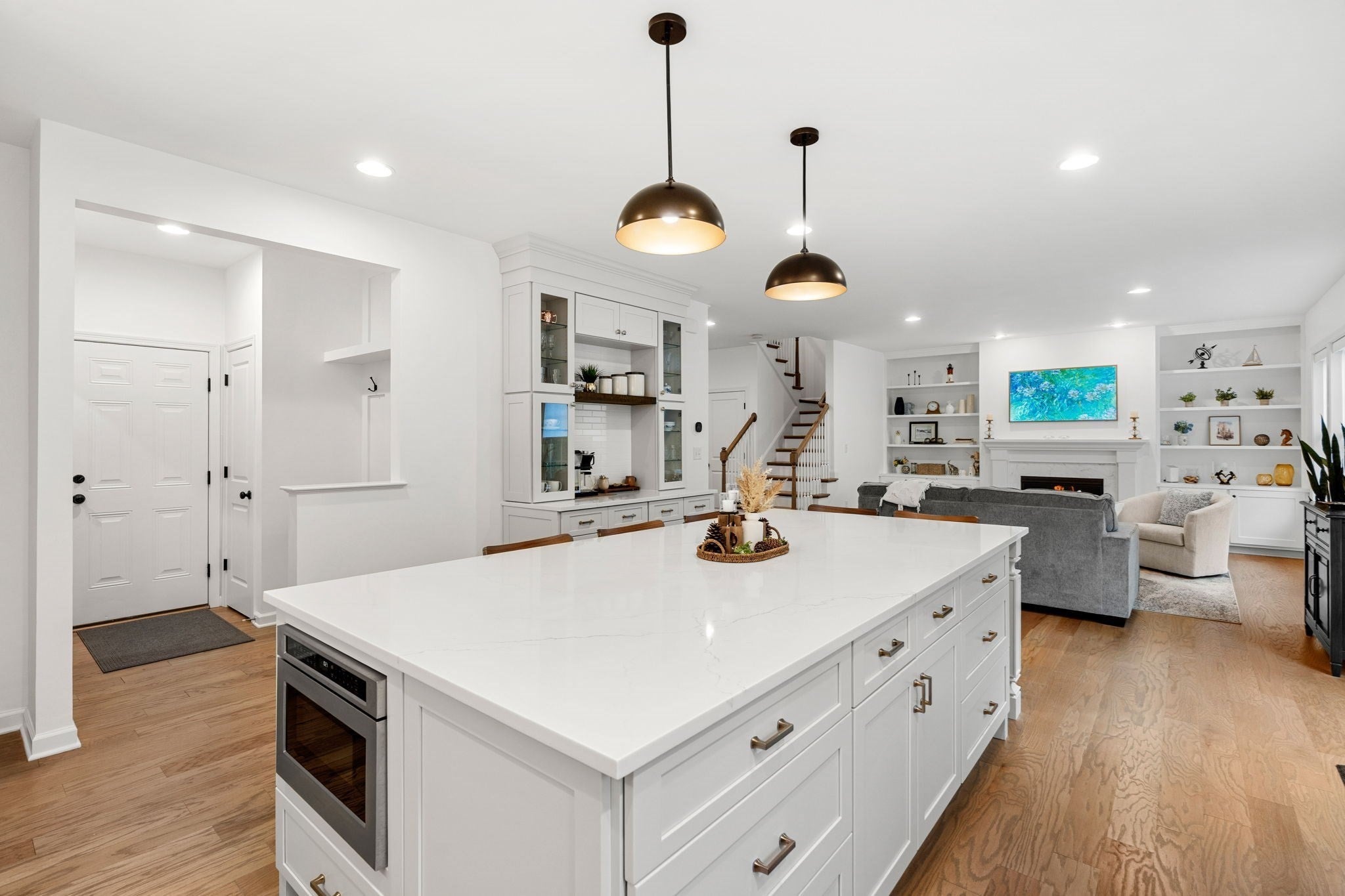 33 Skyhawk Cir, Weymouth, MA, 33 Skyhawk Cir, Weymouth, MA Photo #8