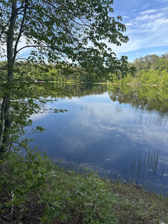 320 Little Sandy Pond Rd