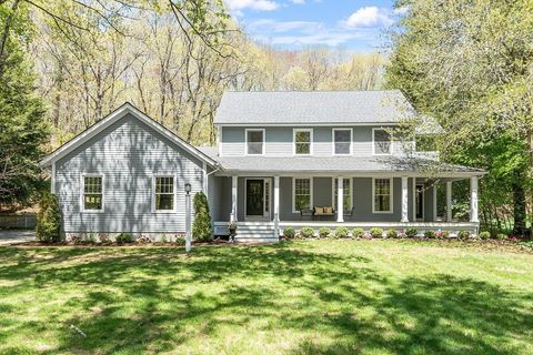 598 Barretts Mill Rd Concord MA 01742