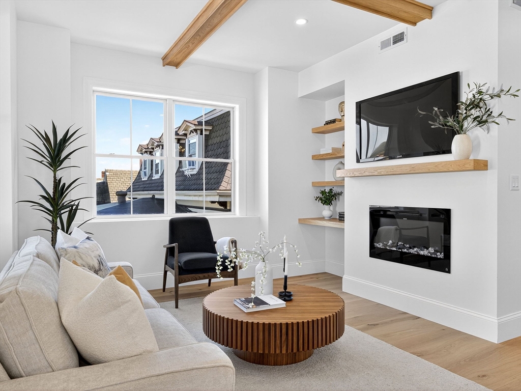 36 Springfield St 3