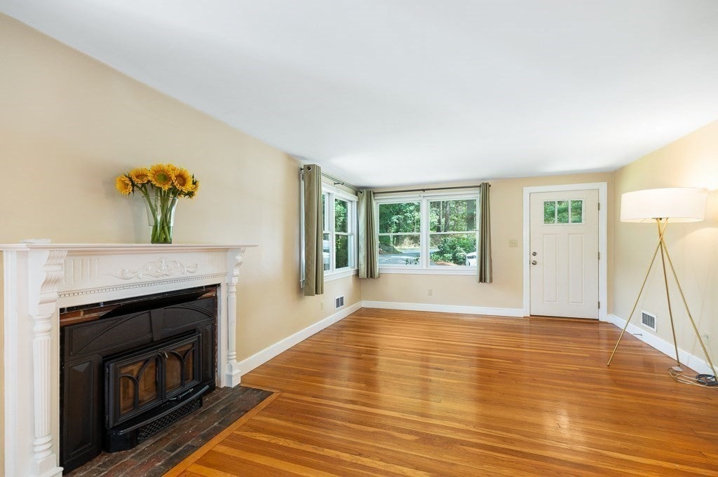 101 Topsfield Road