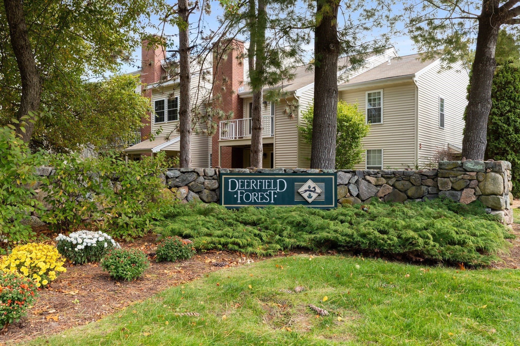 6 Walden Dr #6, Natick, MA Photo #1