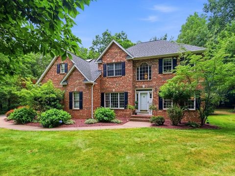 Photo of 8 Wintergreen Cir, Southwick, MA 01077 (MLS # 73555169)
