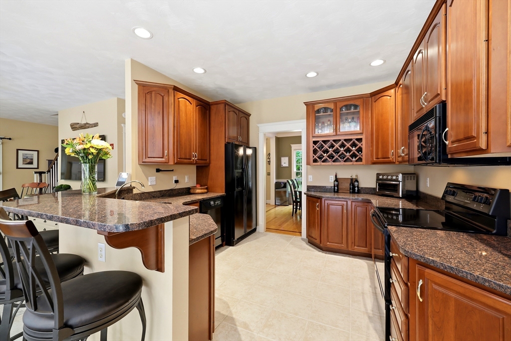 8 Wintergreen Cir