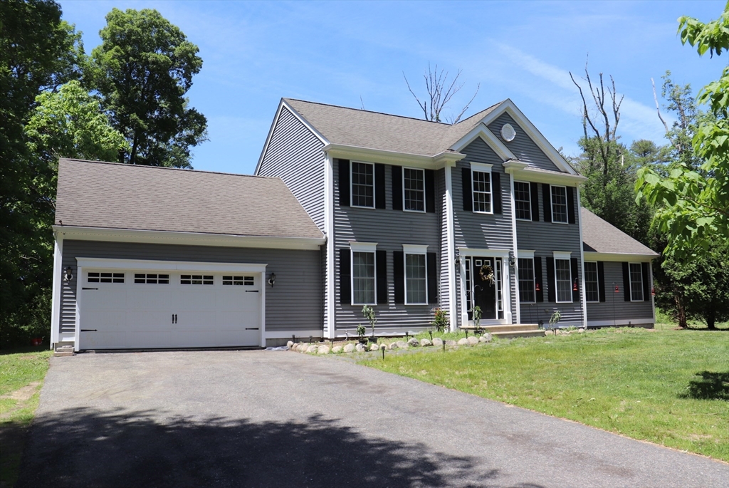 2 Collins Ln