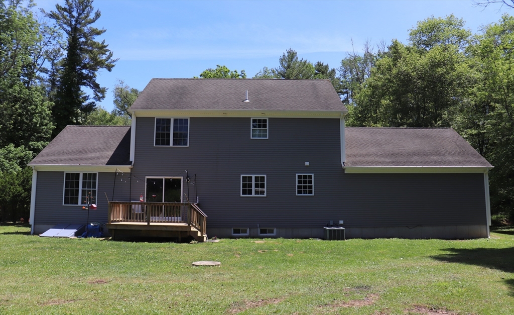 2 Collins Ln