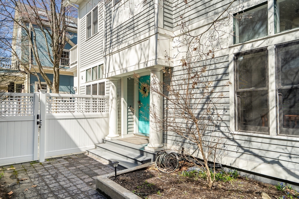 11 Frost Street 11