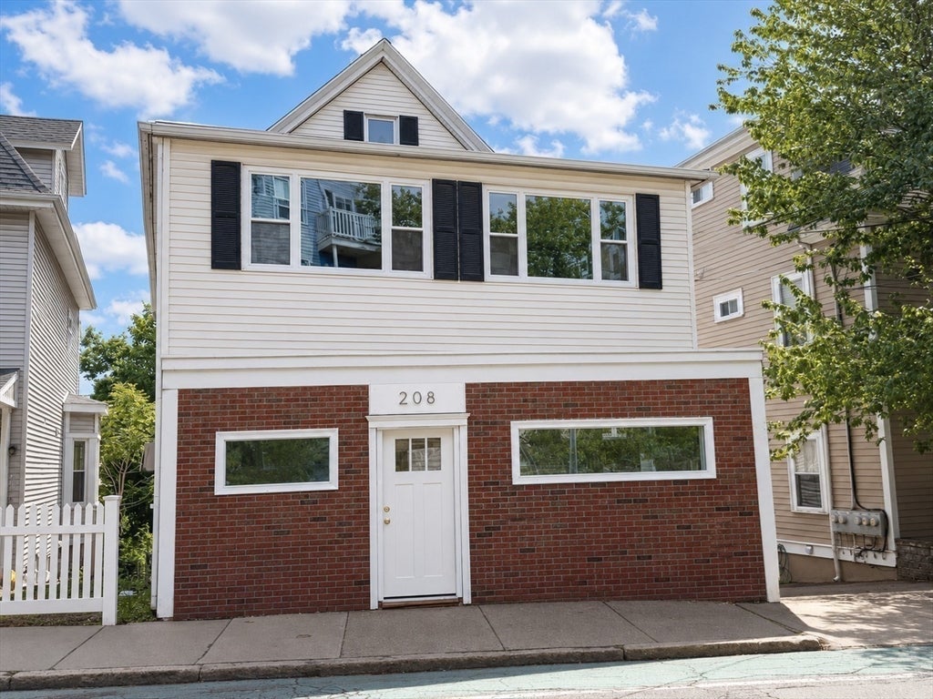 208 Summer St #A, Somerville, MA, 208 Summer St #A, Somerville, MA Photo #6