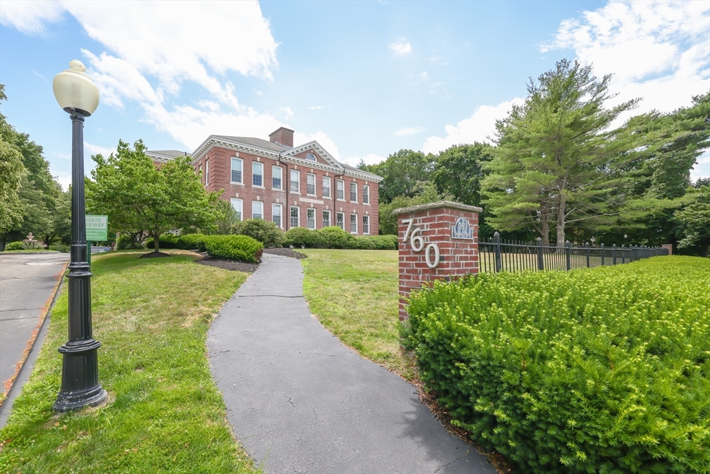 760 Highland Ave 2