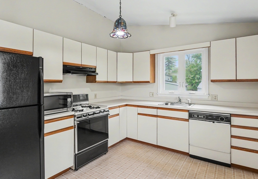 621 S Main St #C, Haverhill, MA Photo #9