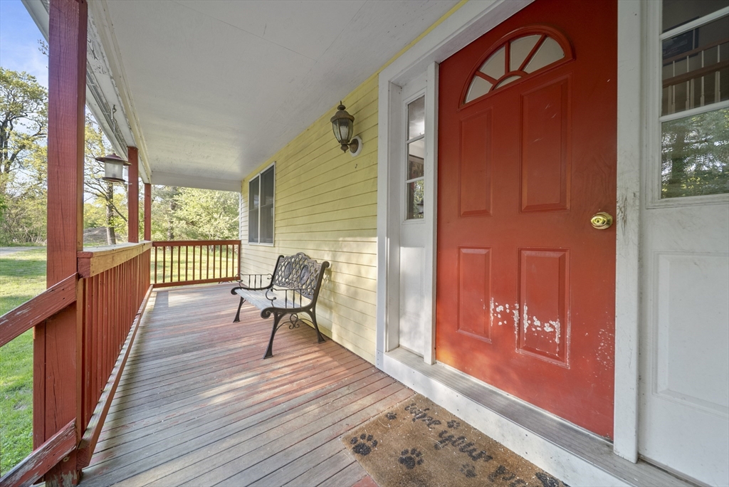 283 Main St