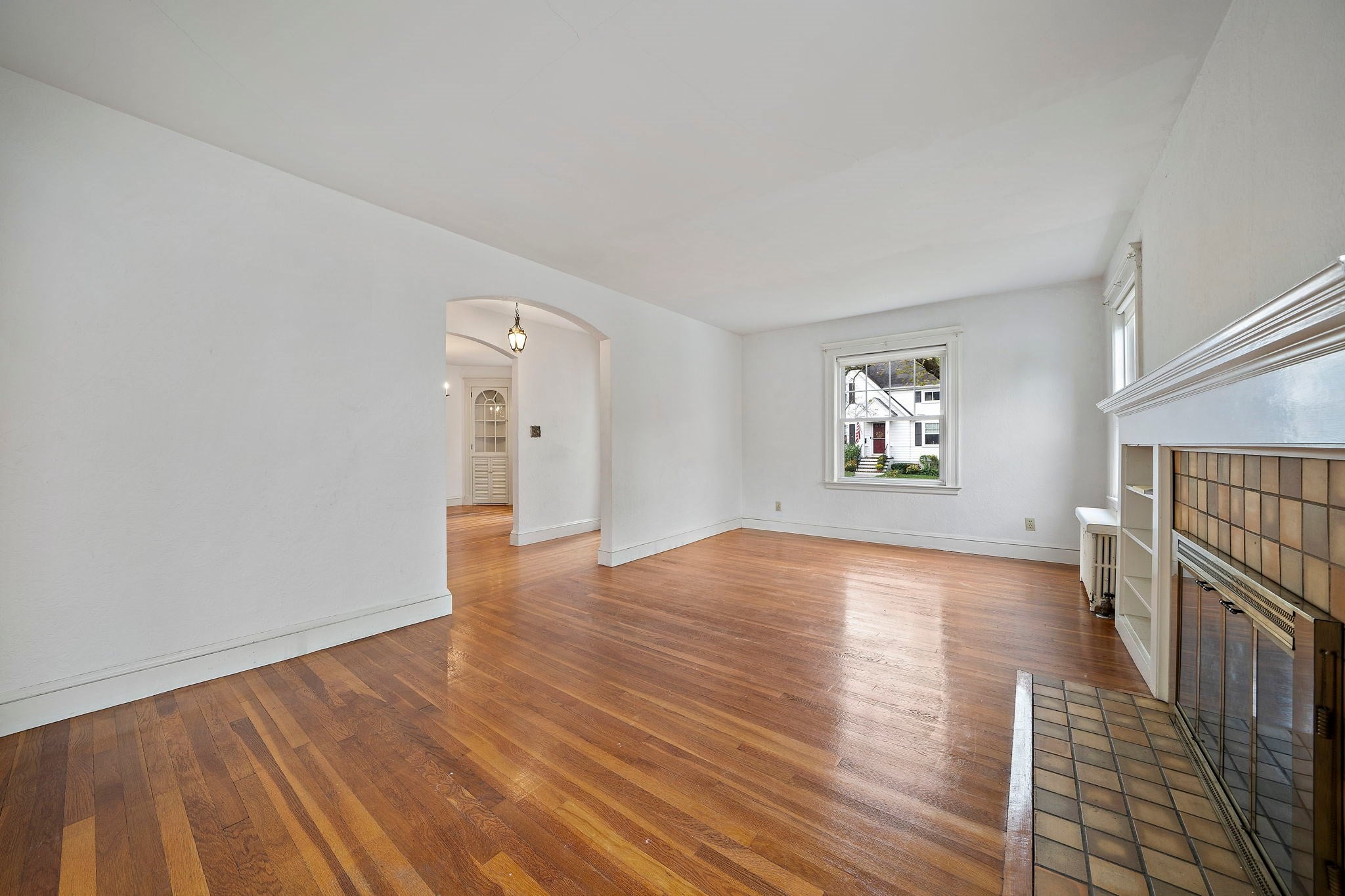 6 Rowe St