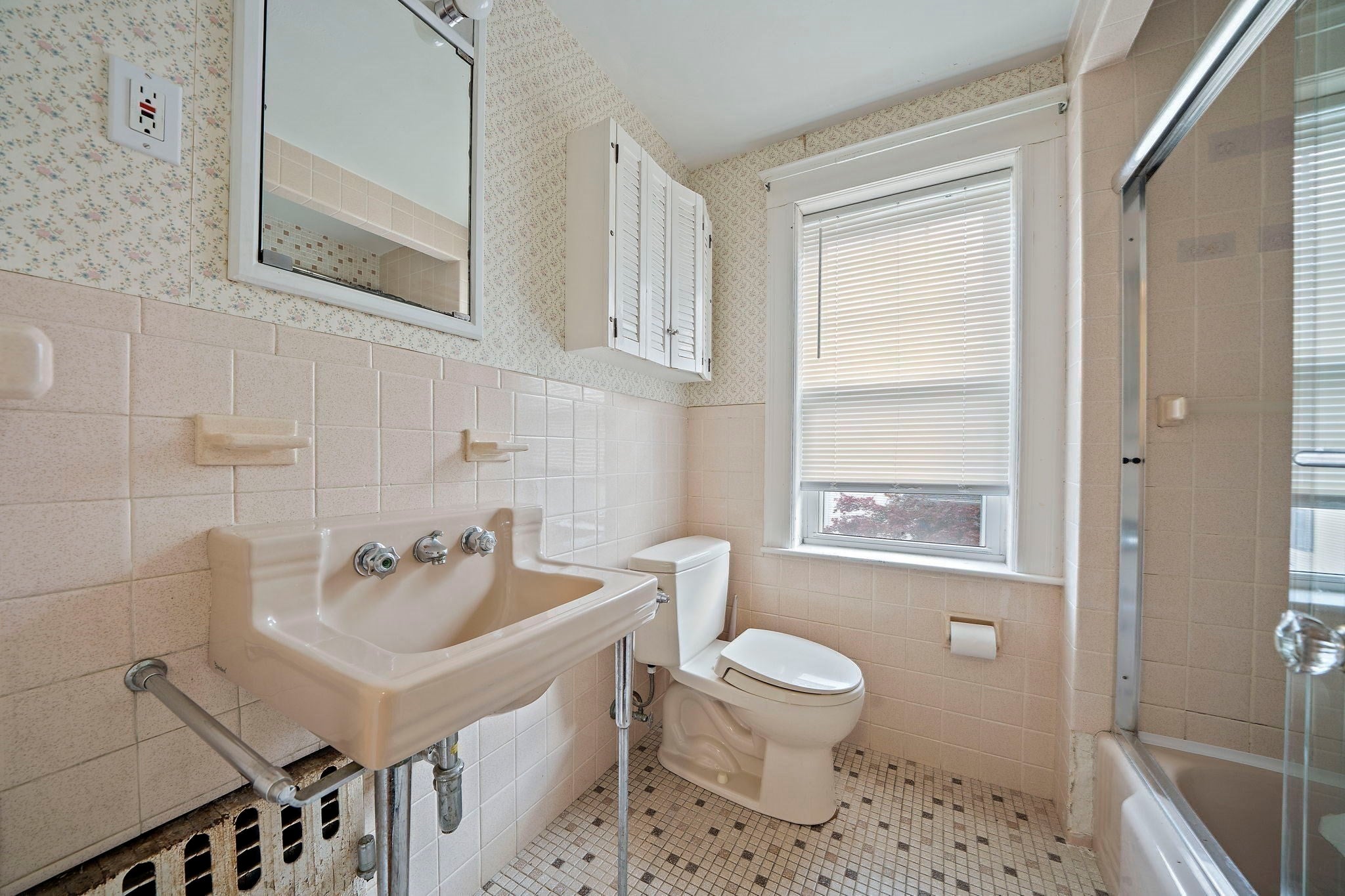 6 Rowe St, Milton, MA, 6 Rowe St, Milton, MA Photo #20