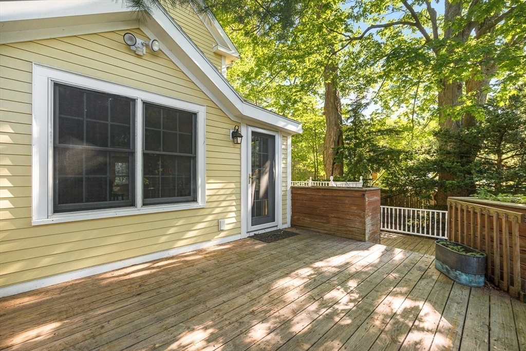 53 Lake Street, Winchester, MA Photo #28