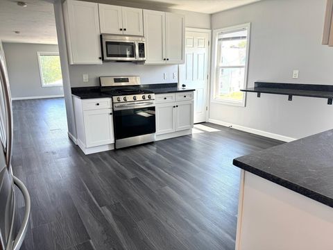 17 Waters St 3 Millbury MA 01527