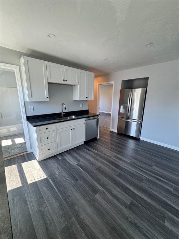17 Waters St 3