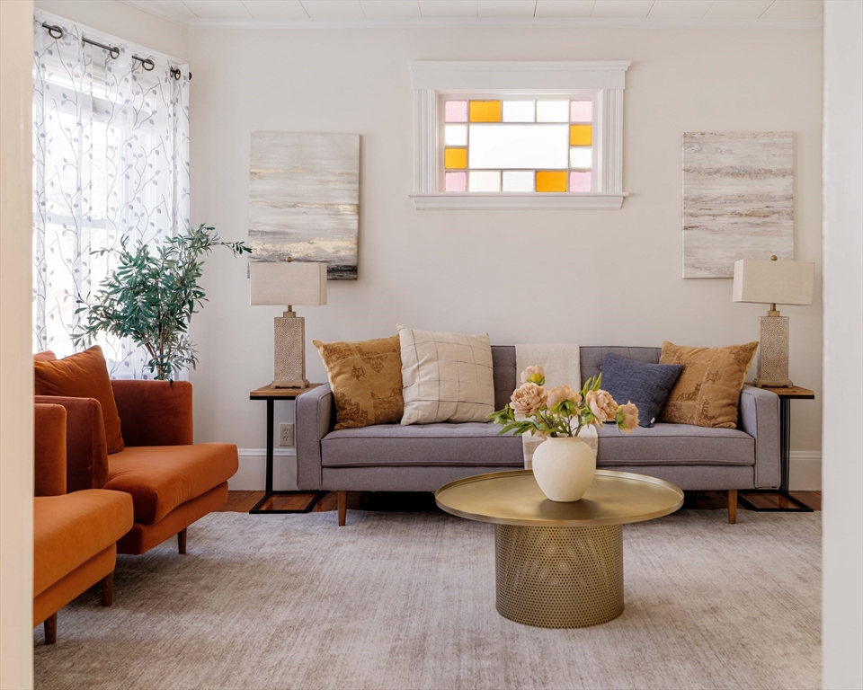 144-146 White Street