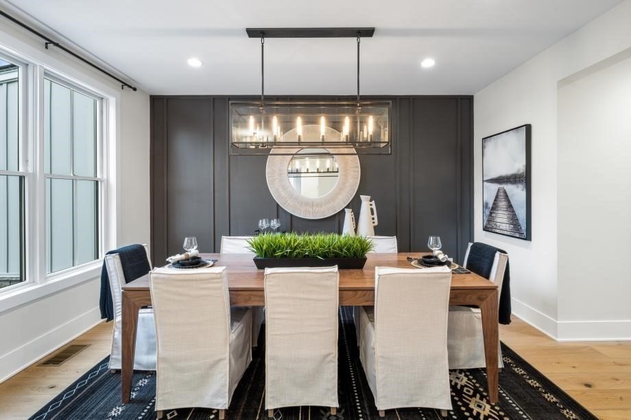 8 Town Line Road 4