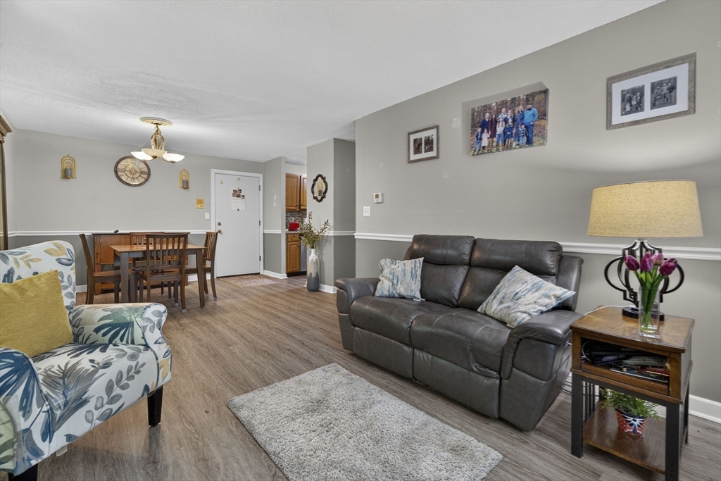 7 Greenbriar Drive 209