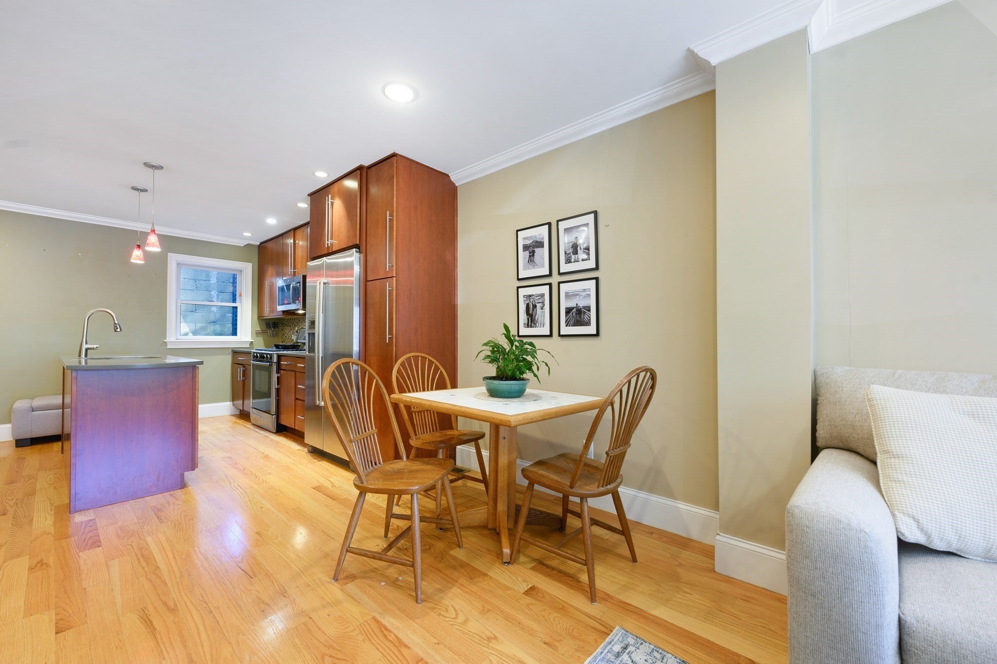 208-210 W 7th St #1, Boston, MA, 208-210 W 7th St #1, Boston, MA Photo #11