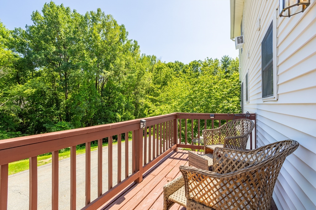 78 Lochmere Lane 415