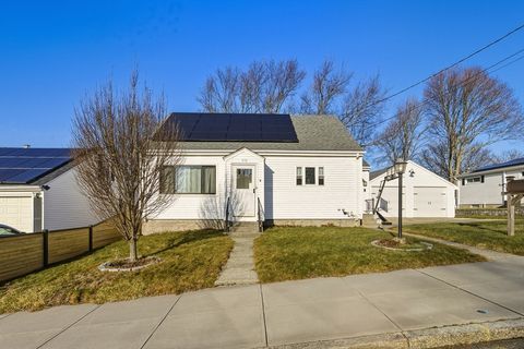 Photo of 310 King Philip Street, Fall River, MA 02724 (MLS # 73470191)