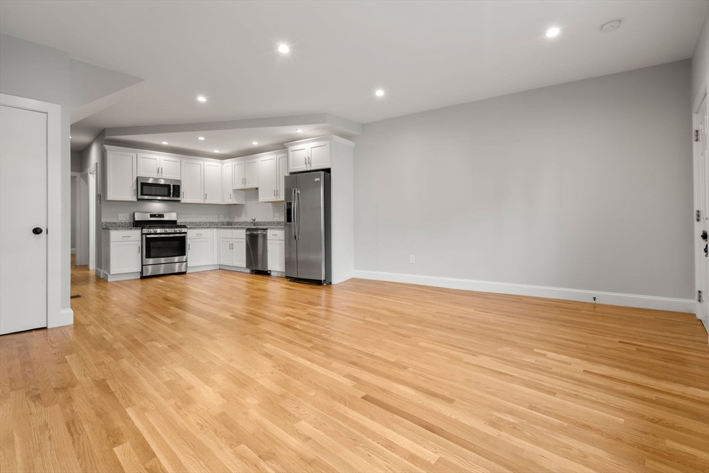 129 Sutherland Road A