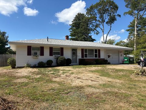 21 Sully Rd. Raynham MA 02767