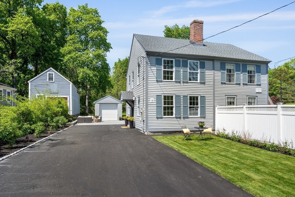 48 Springs Road