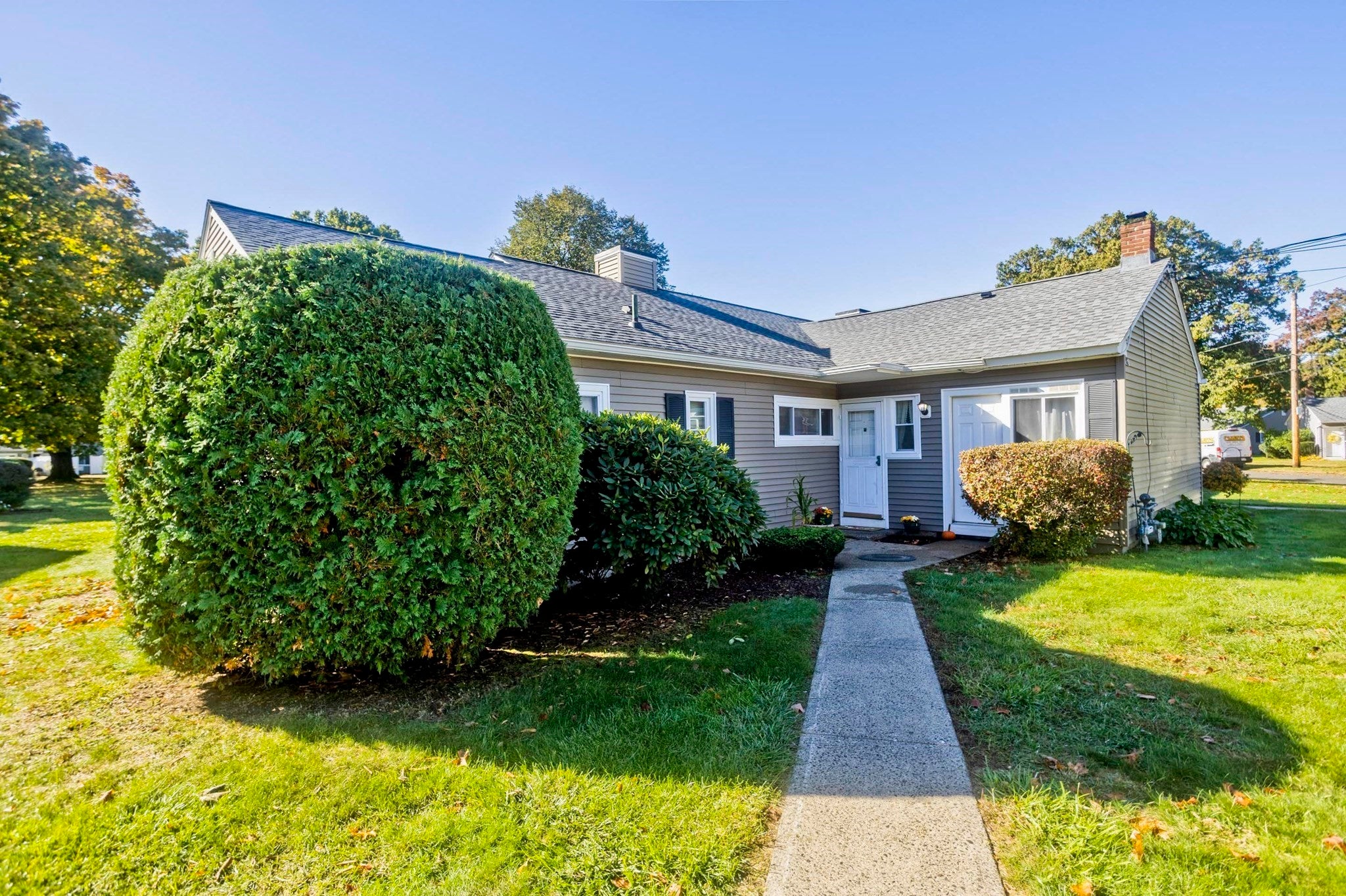 183 Applewood Drive 183