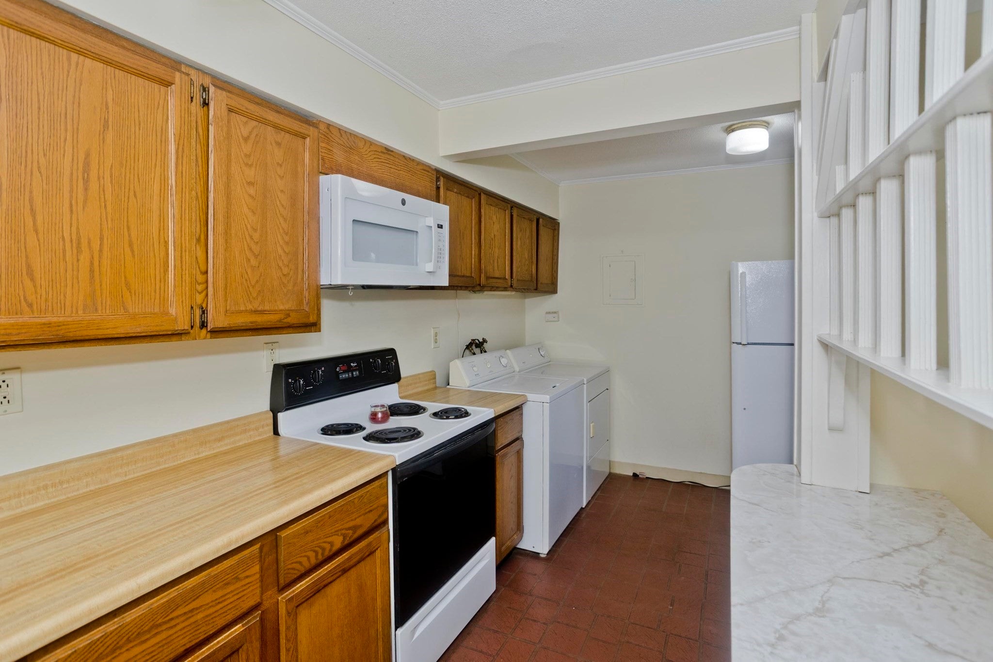 183 Applewood Drive 183