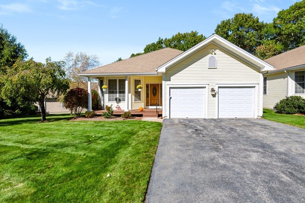 80 TAFT HILL LN # 80, UXBRIDGE, MA 01569 - Image 702ec176261bd311e2fd1aa63ea2b413/358823802