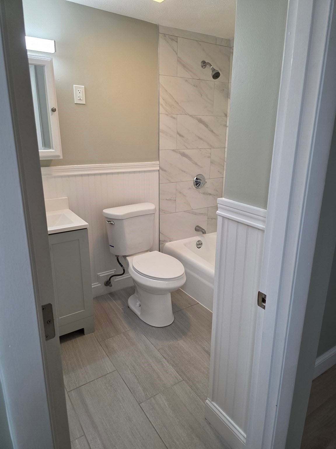 36 Crescent St #17, Wakefield, MA, 36 Crescent St #17, Wakefield, MA Photo #15