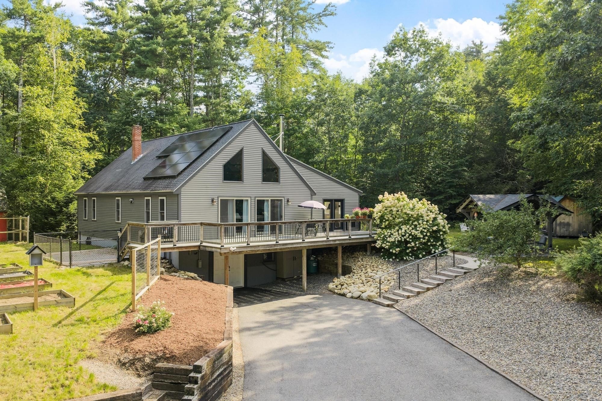 737 New West Townsend Rd