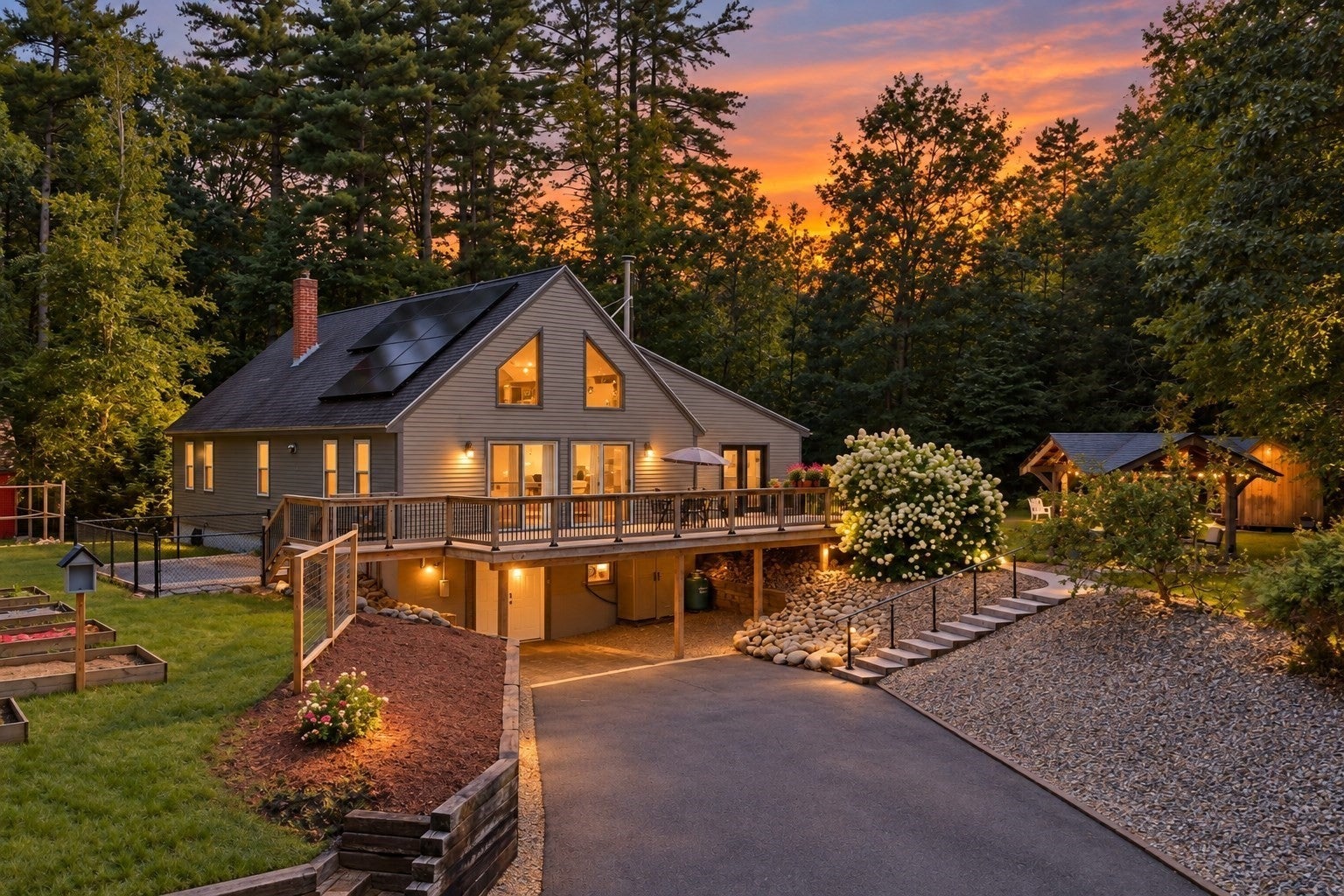 737 New West Townsend Rd, Lunenburg, MA Photo #1