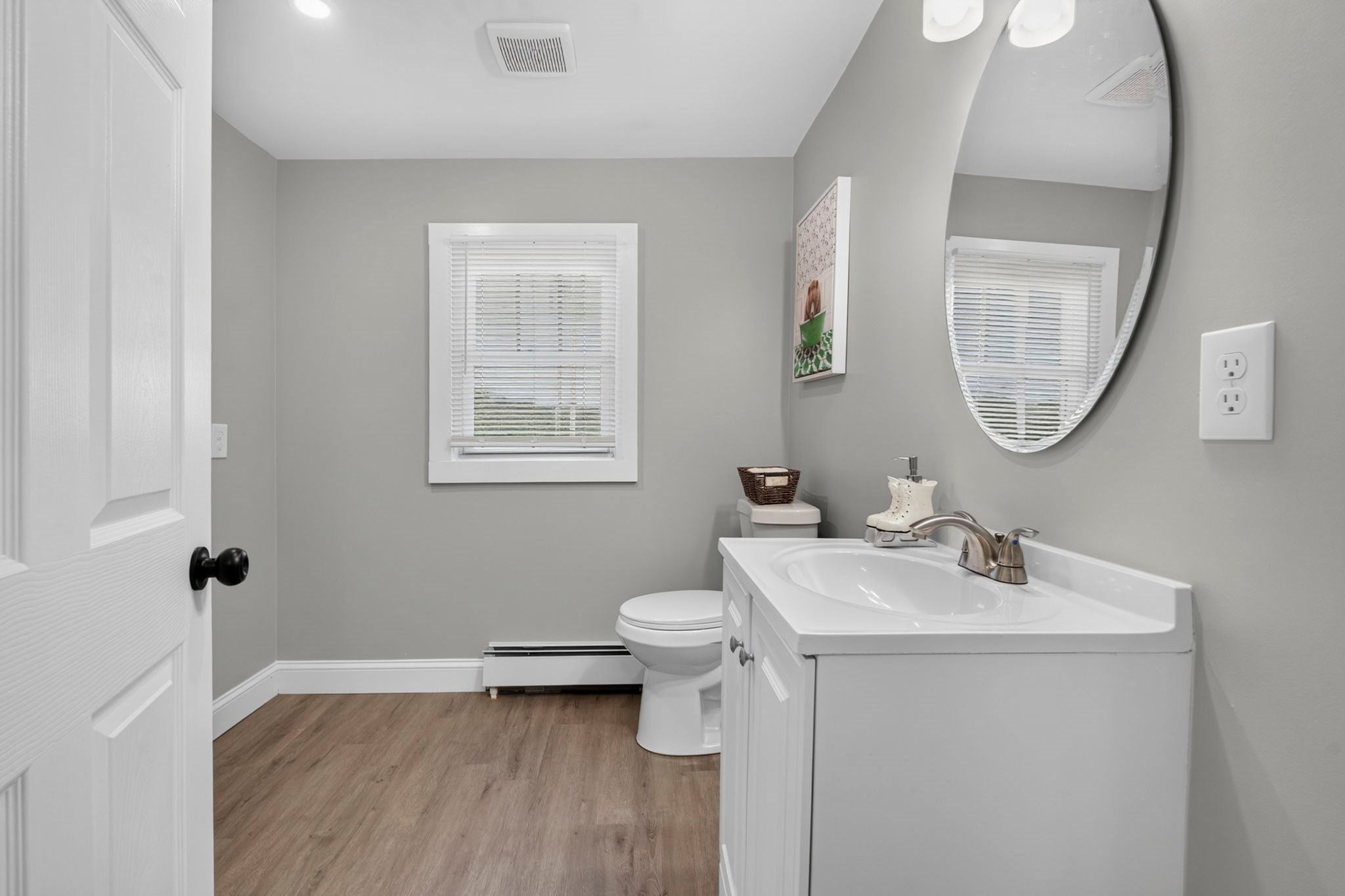 19 Genessee ST, Worcester, MA, 19 Genessee ST, Worcester, MA Photo #22