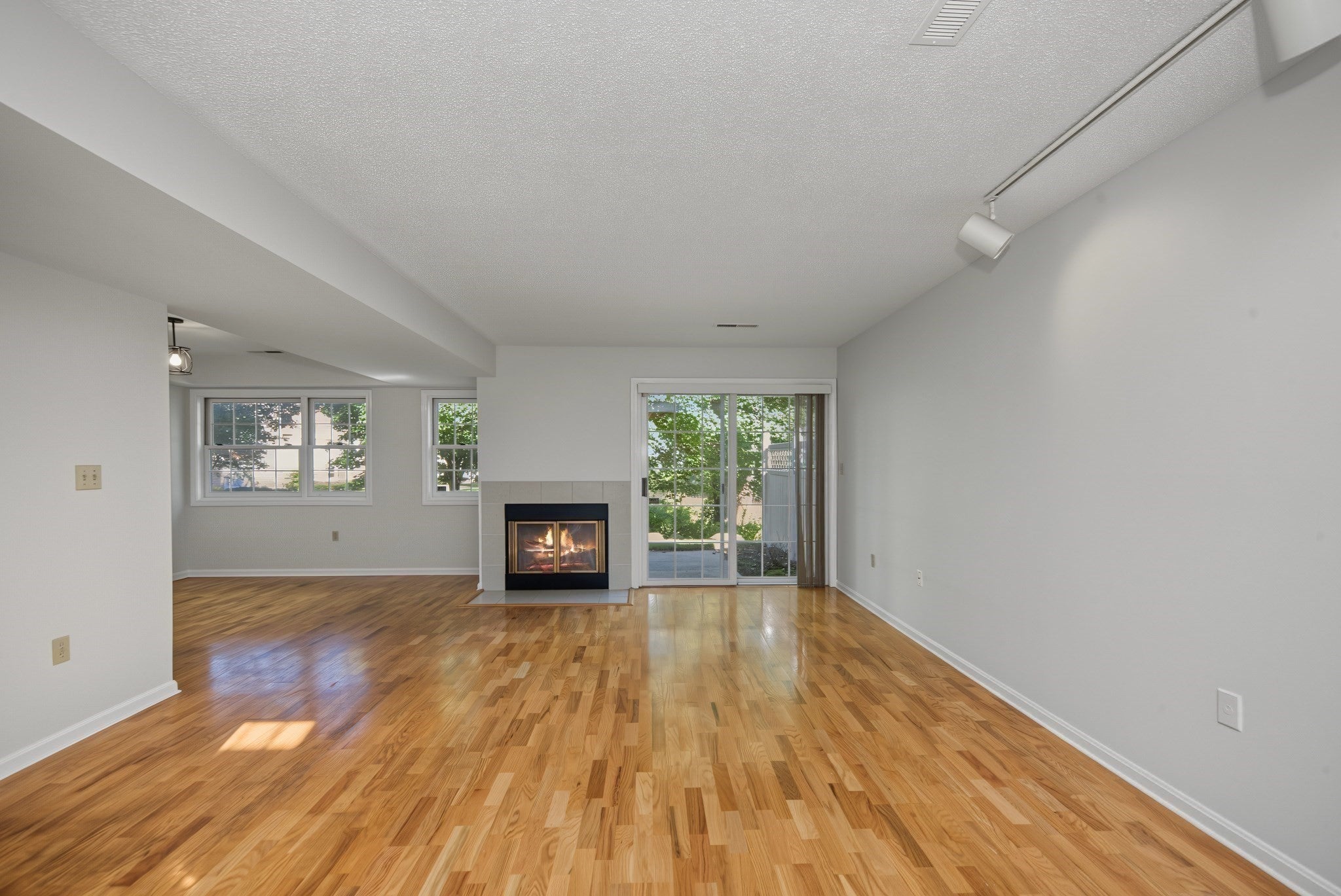 9 Canvasback Way #9, Walpole, MA, 9 Canvasback Way #9, Walpole, MA Photo #4