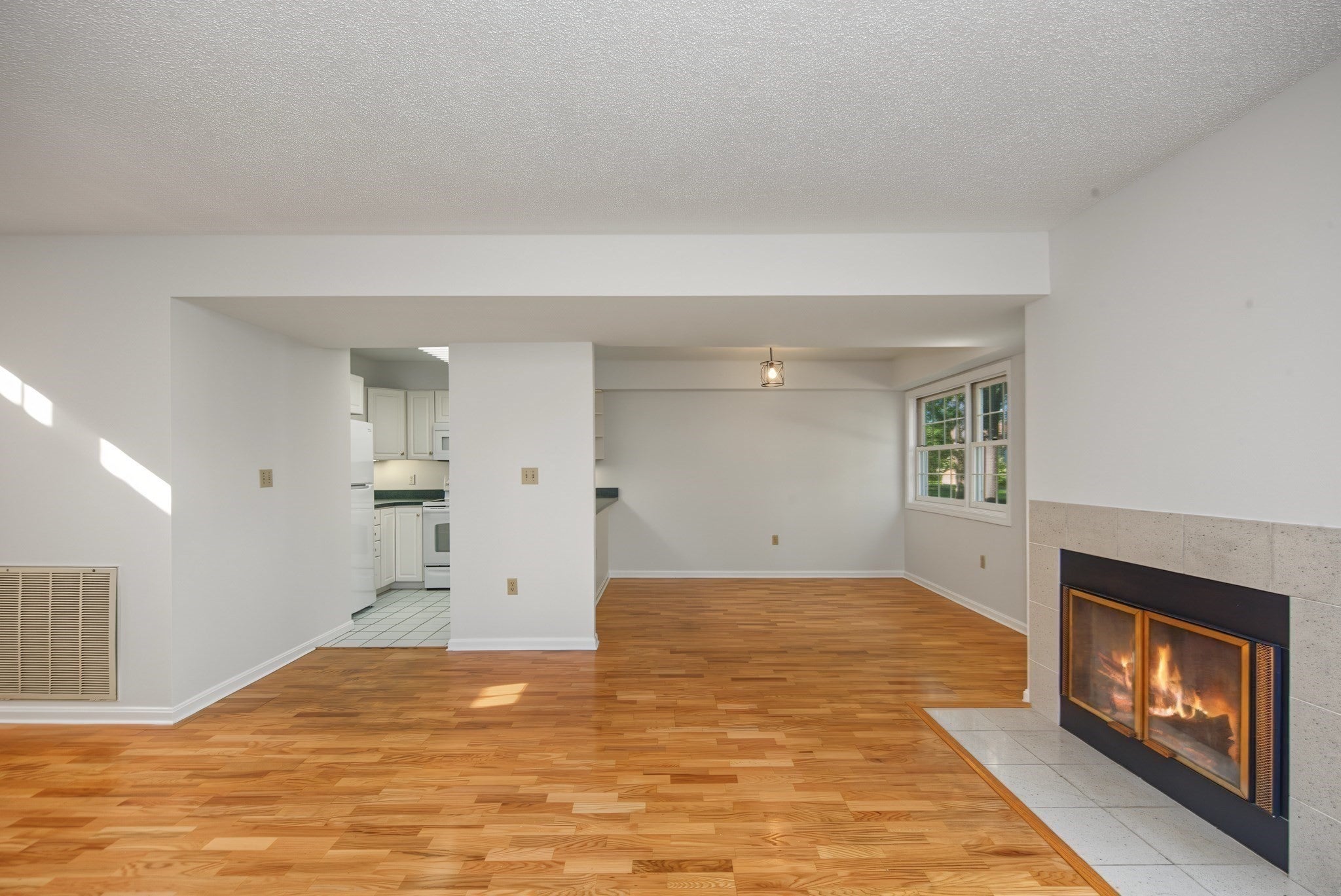 9 Canvasback Way #9, Walpole, MA, 9 Canvasback Way #9, Walpole, MA Photo #3