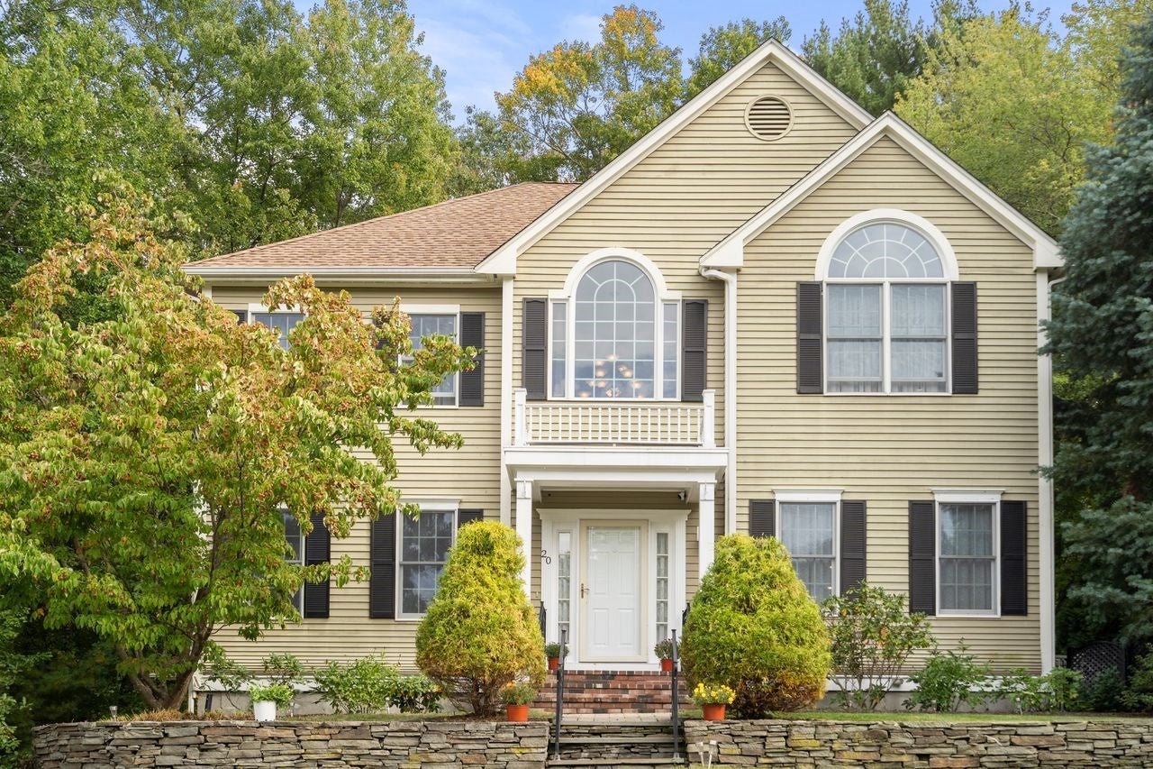 20 Fern Brook Cir, Canton, MA, 20 Fern Brook Cir, Canton, MA Photo #39