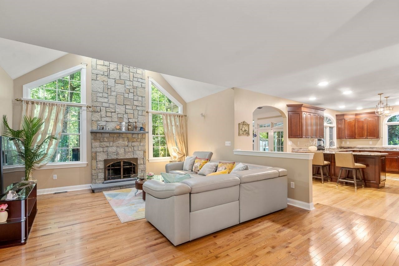20 Fern Brook Cir, Canton, MA, 20 Fern Brook Cir, Canton, MA Photo #1