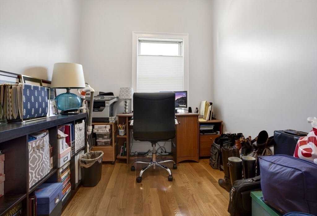 23 Woodward St #3, Boston, MA Photo #14