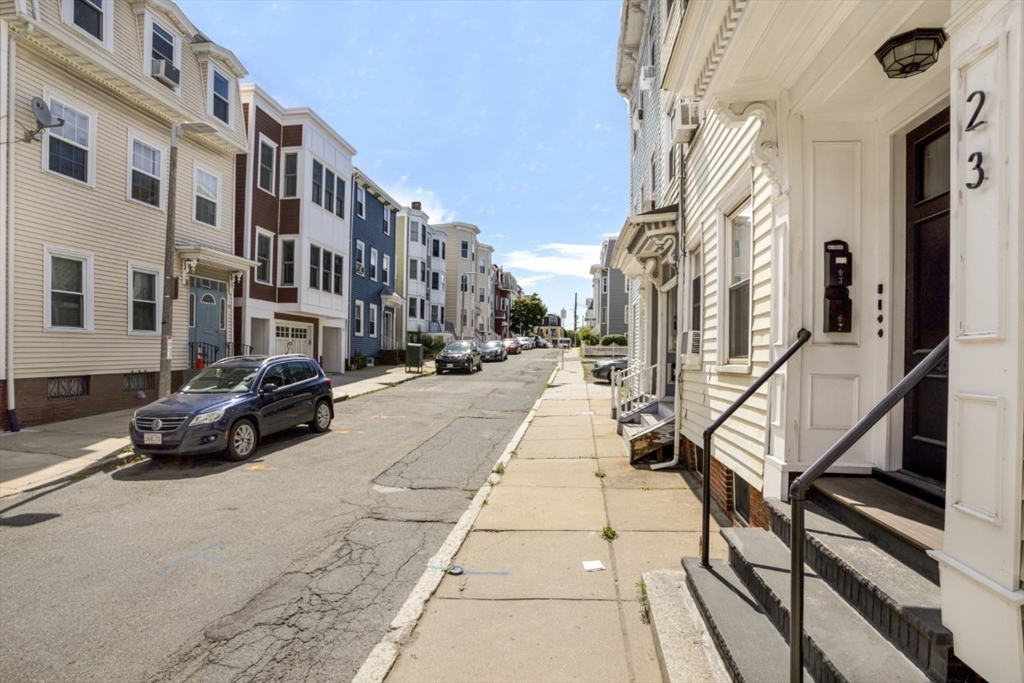 23 Woodward St #3, Boston, MA Photo #21