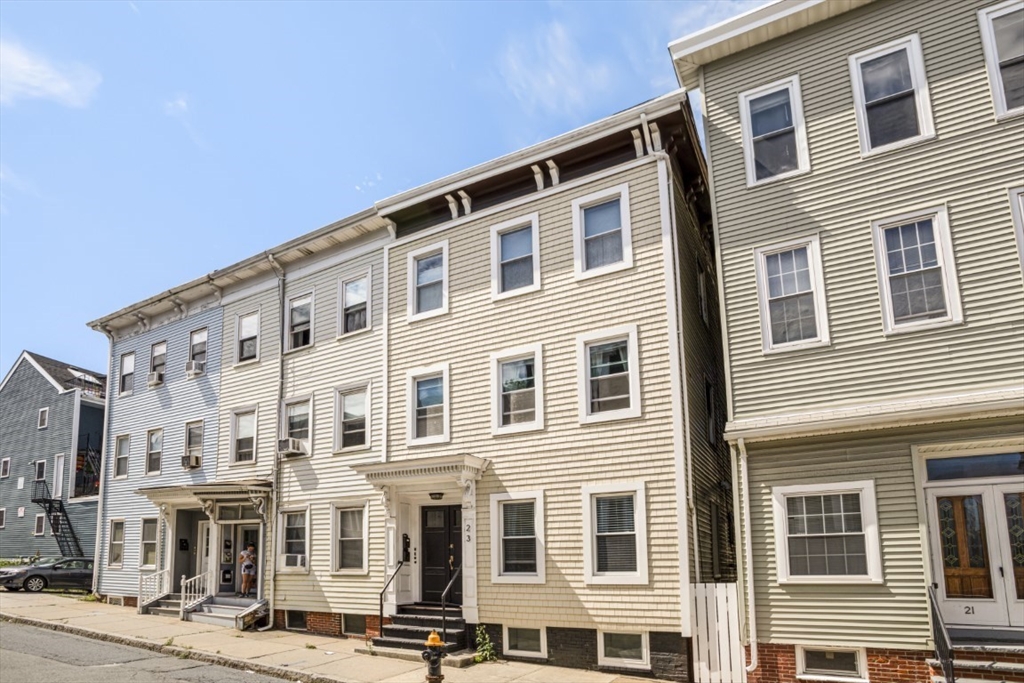 23 Woodward St #3, Boston, MA Photo #20