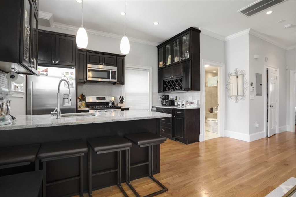 23 Woodward St #3, Boston, MA Photo #10